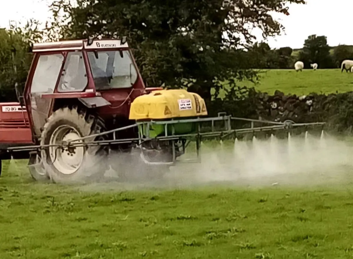 Tractor Sprayer 400Litre - Image 2
