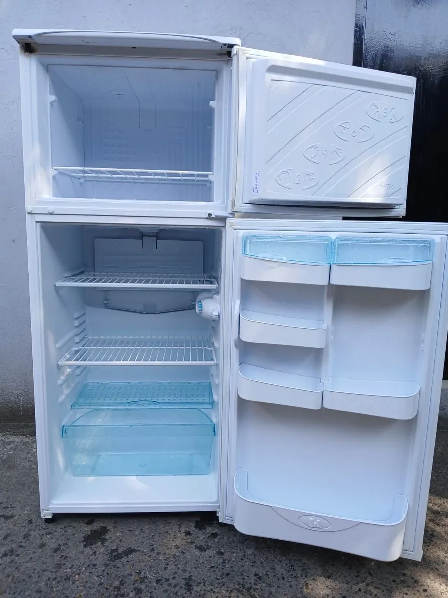 HOTPOINT FRIDGE AND FREEZER - Image 4