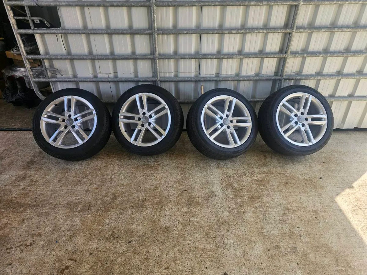 Genuine Audi A6 18" Alloys - Image 1