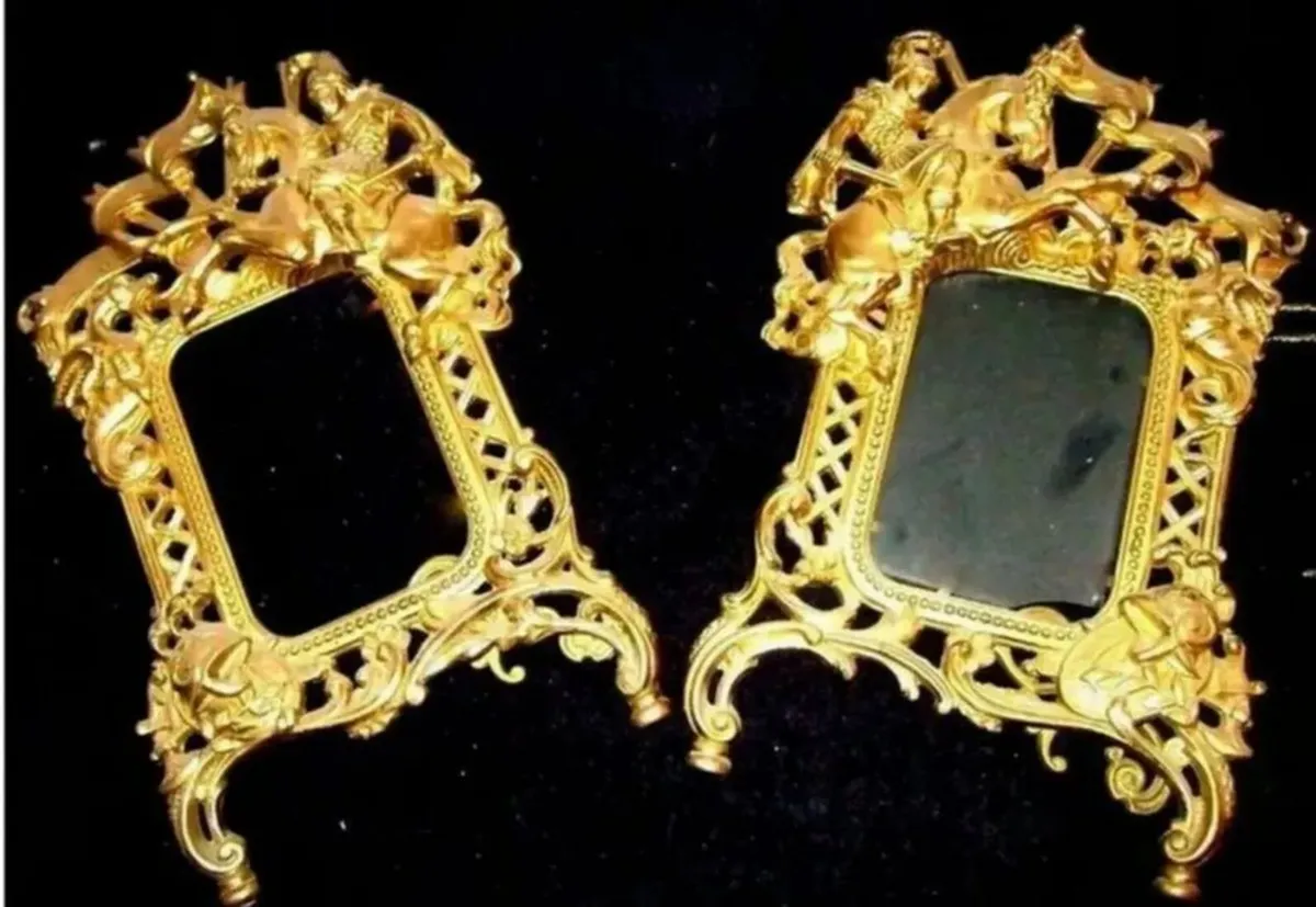 Pair Of Substantial Brass Photo Frames - Image 4