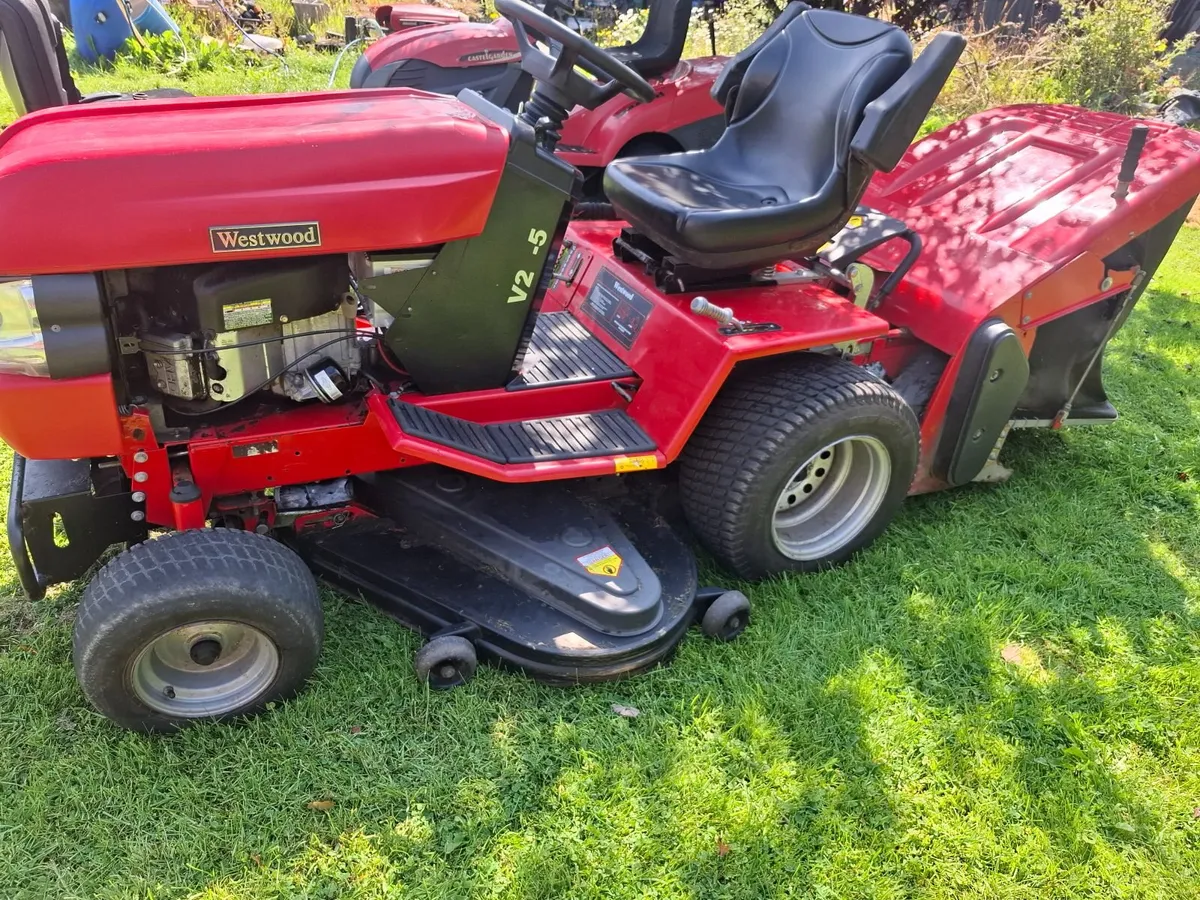 Westwood ride on mower - Image 4