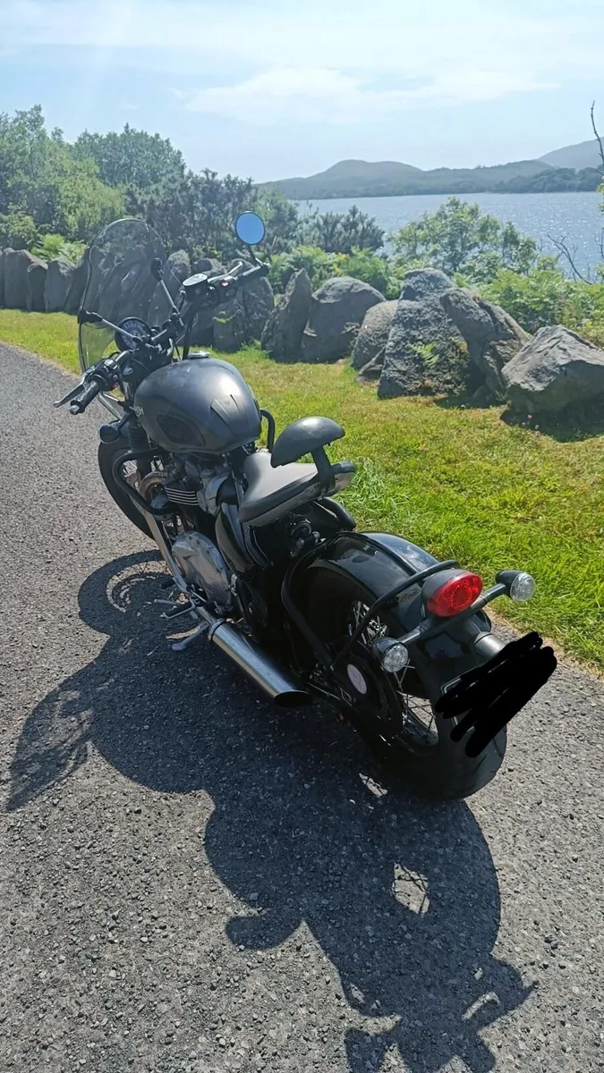 Triumph Bobber - Image 1