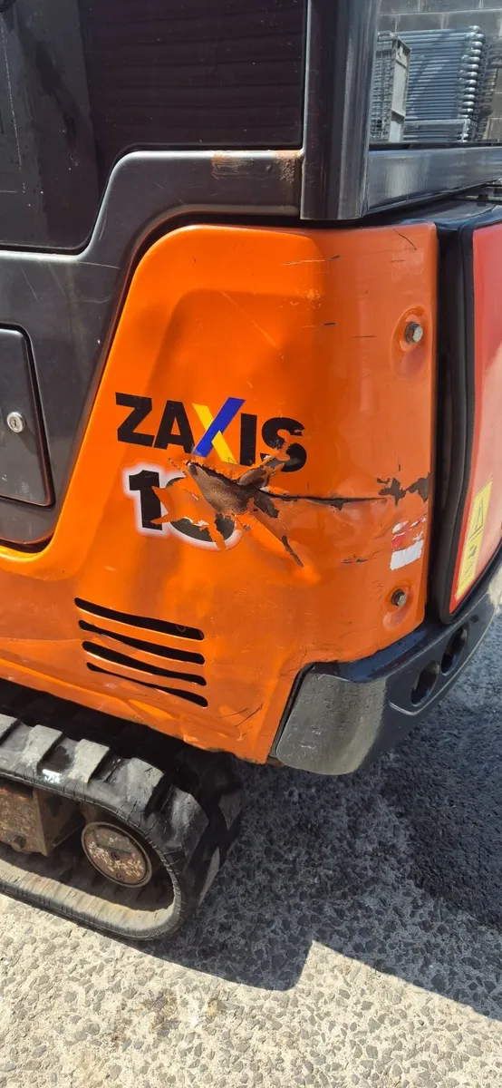 Hitachi zx19 - Image 3