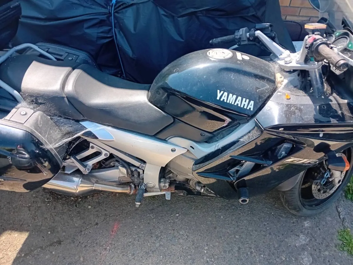 Yamaha fjr 1300 - Image 4