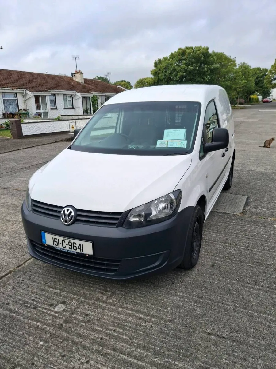 VW Caddy van - Image 2