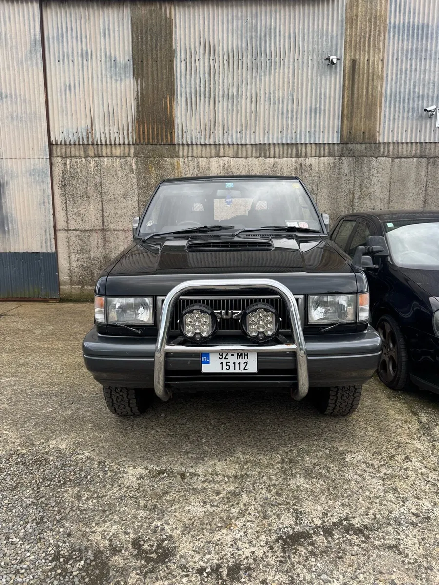 Isuzu Trooper Bighorn Irmscher Edition - Image 4