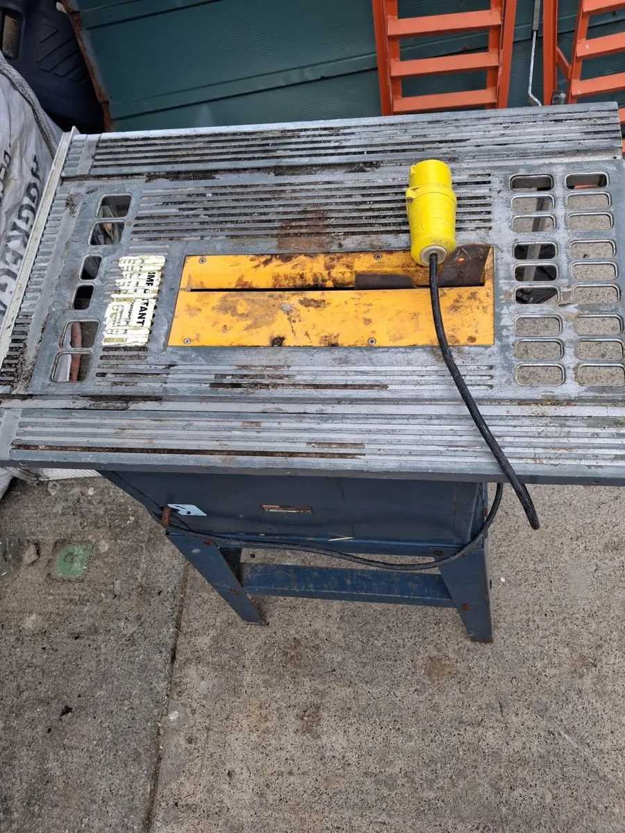 Table saw - Image 4