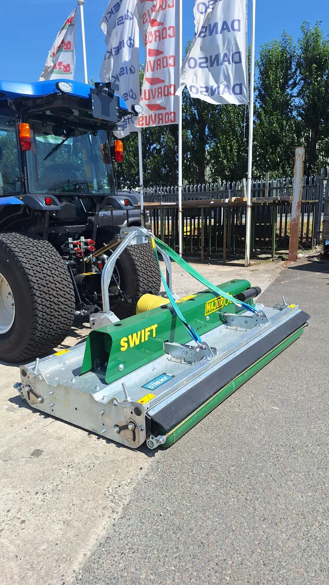 Major Swift 8ft roller finishing mower - Image 2