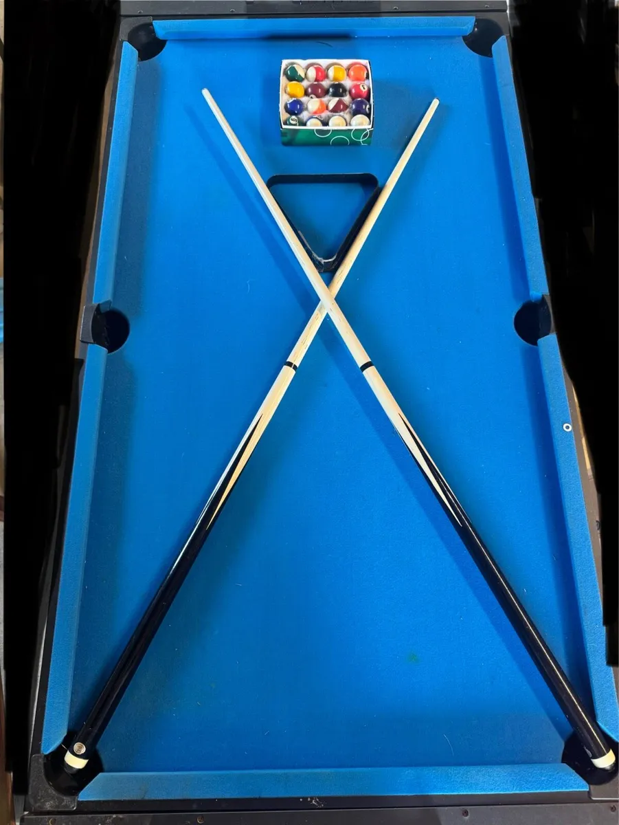 Gamecraft kids pool table/air hockey - Image 1