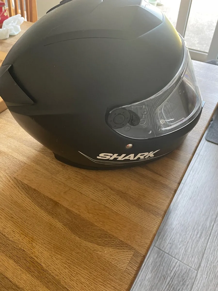 Shark Motor cycle/vespa helmet - Image 1