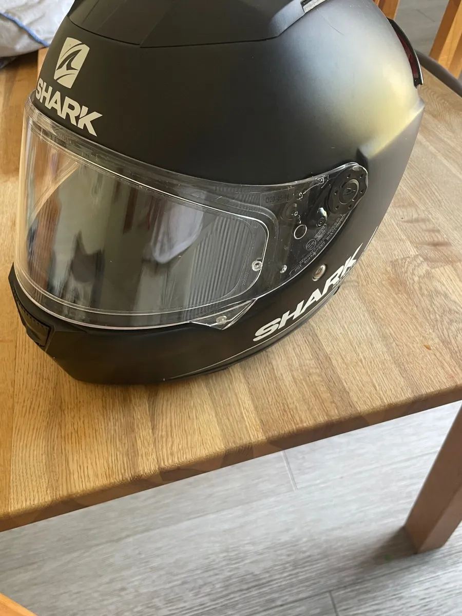 Shark Motor cycle/vespa helmet - Image 2