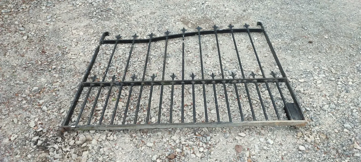 Gate - Cast iron steel driveway - Image 3