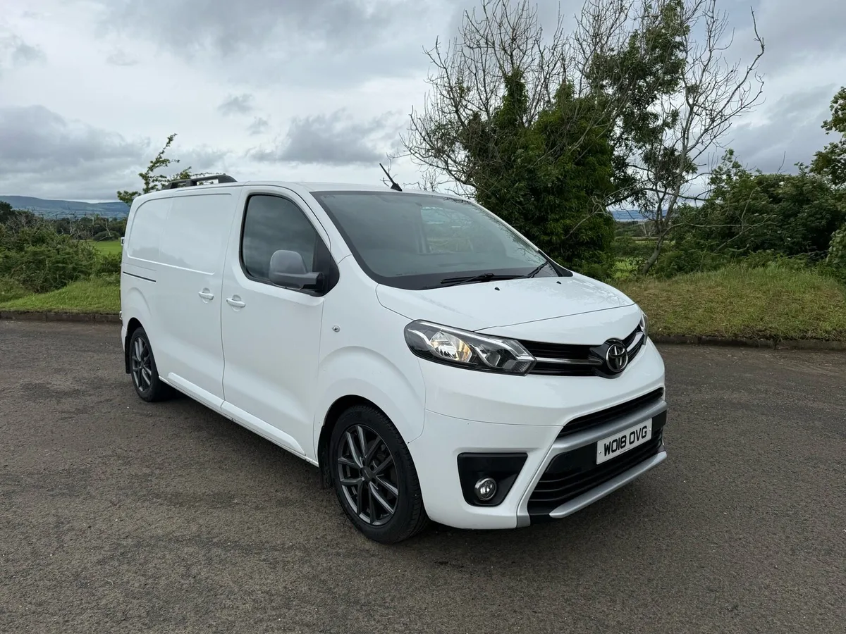 2018 Toyota proace lwb - Image 1