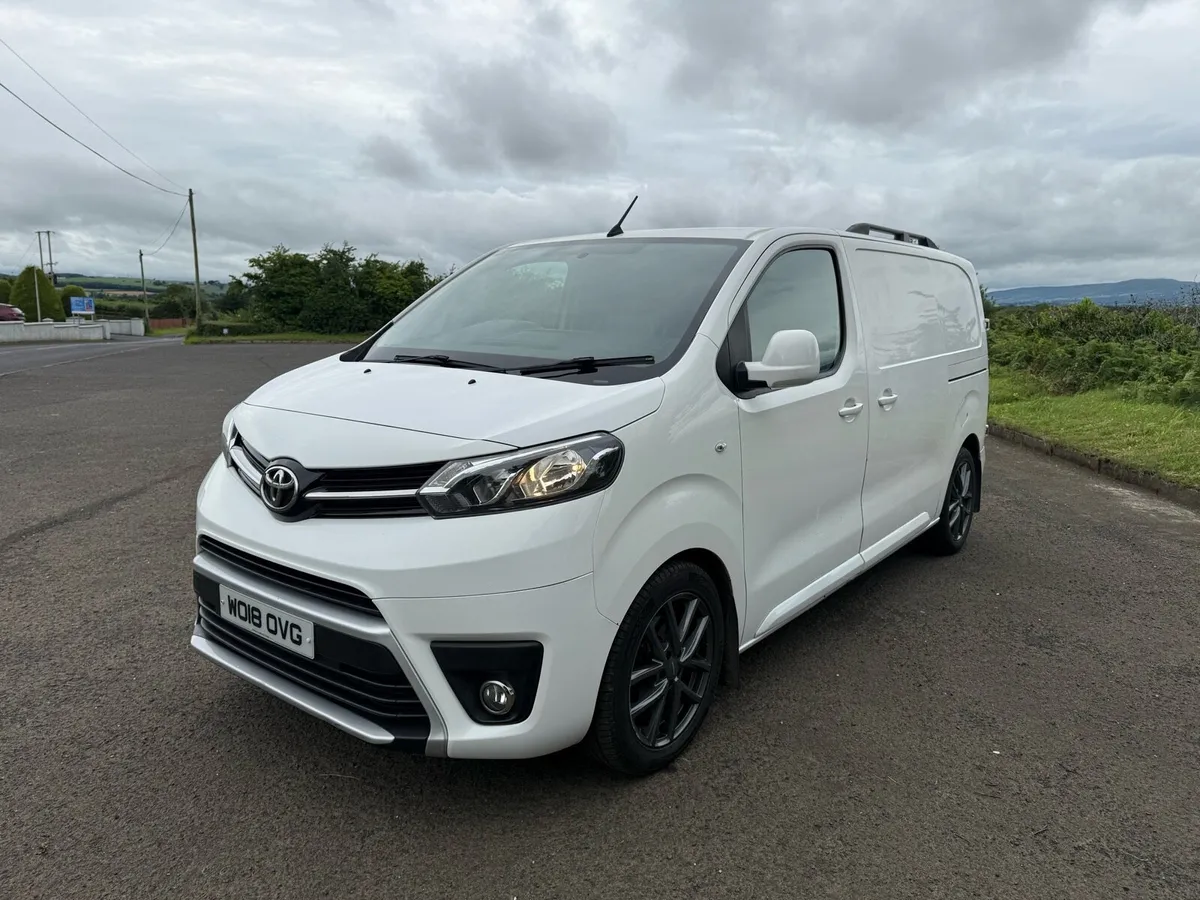 2018 Toyota proace lwb - Image 2