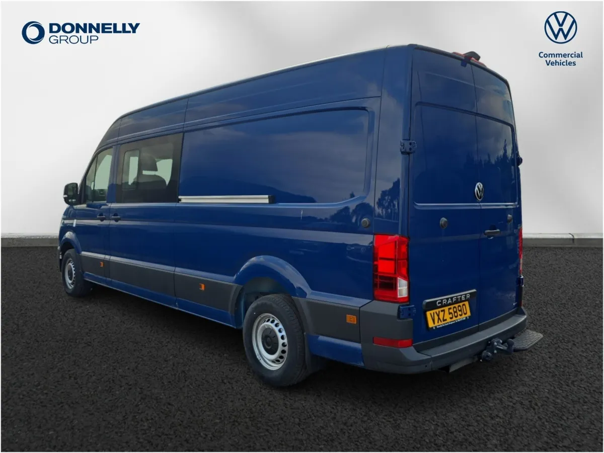 Volkswagen Crafter CR35 TDI L H/R P/V COMMERCE PLU - Image 3