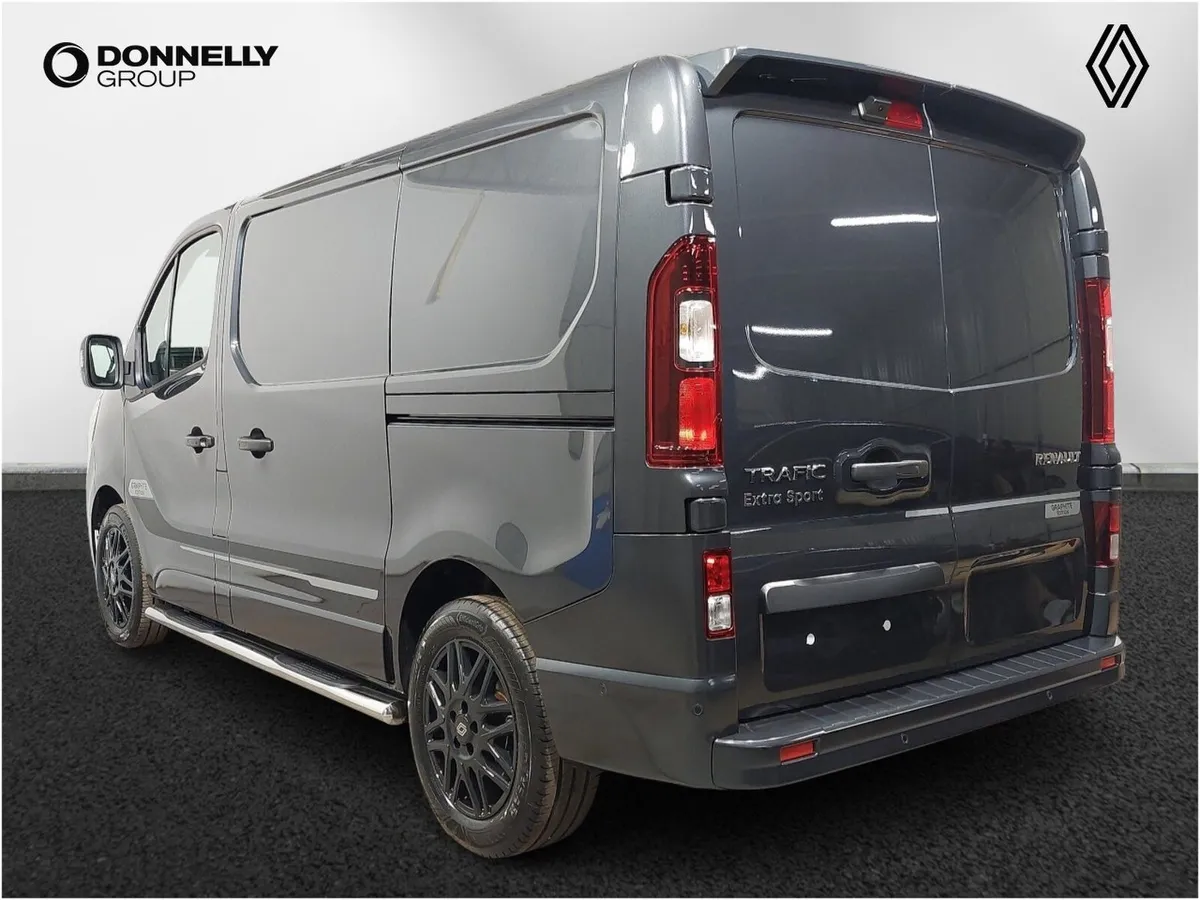 Renault Trafic SL30 DCI GRAPHITE EDITION - Image 4