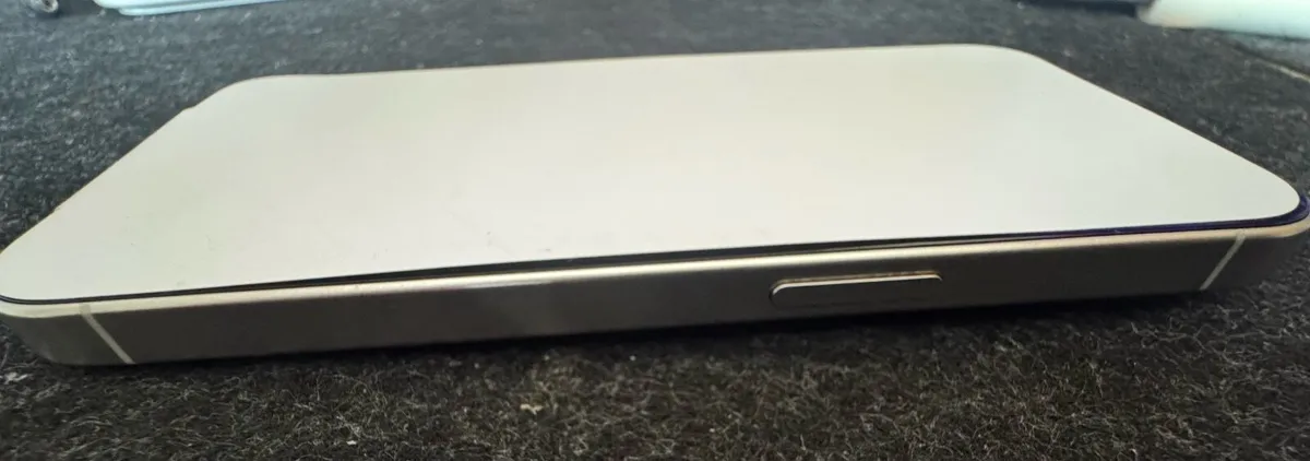 Phone 15 Pro - Battery replaced by Apple - Image 4