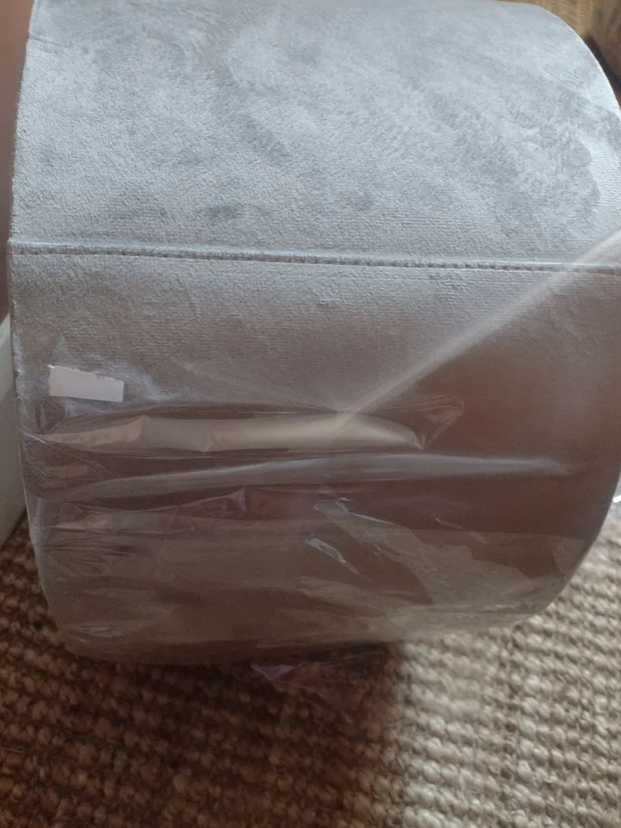 Large brand new grey velvet lamp shade - Image 2