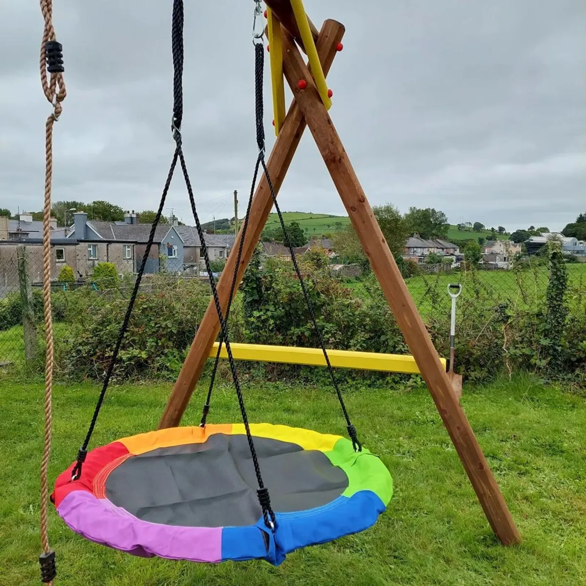Rainbow Nest Swing - Image 2