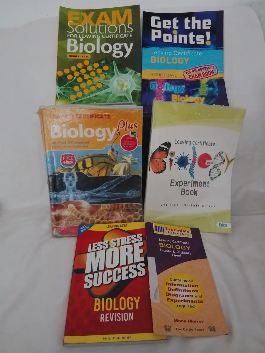 Biology books and Revision aids - Image 1