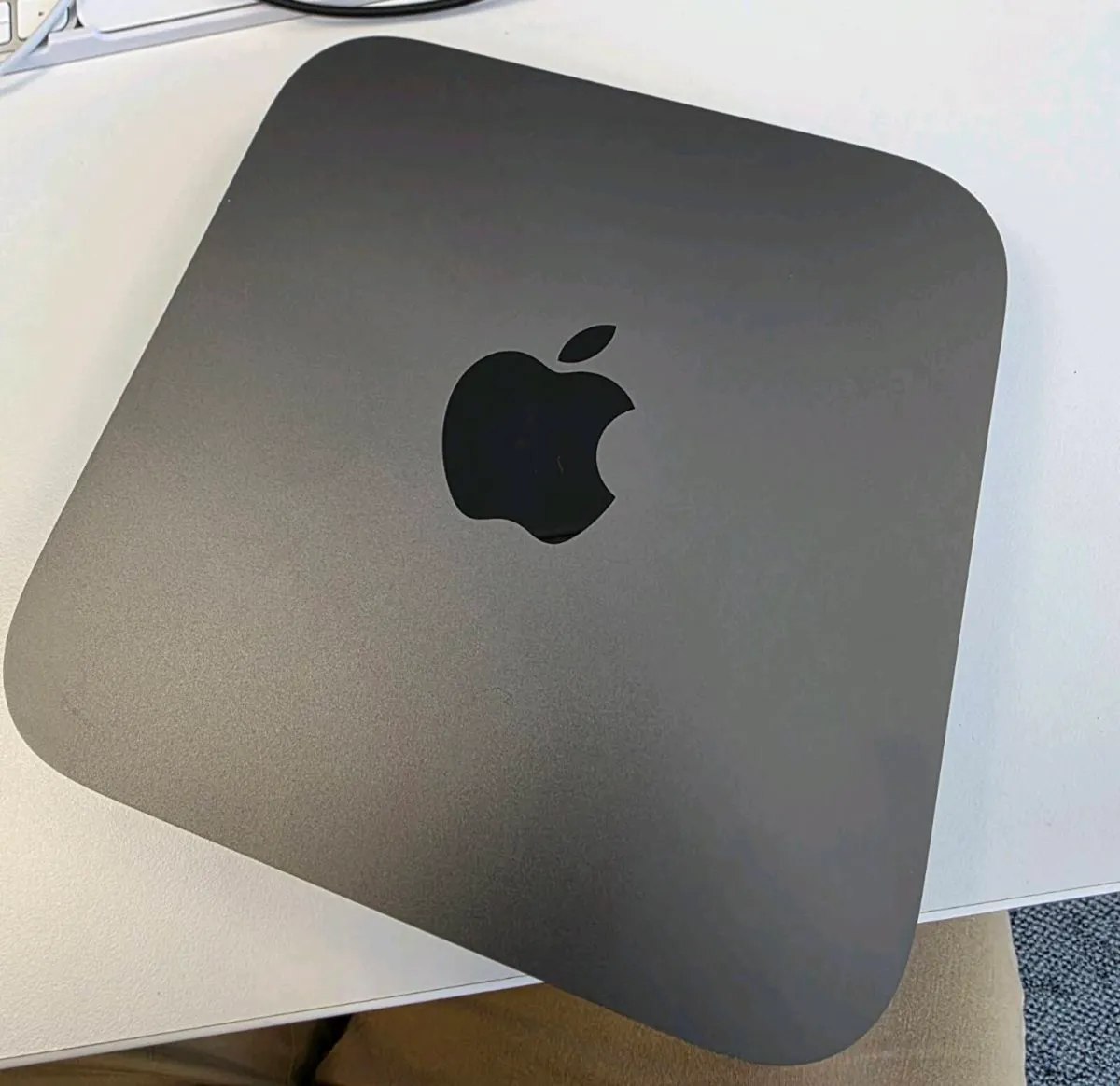 Mac Mini 2018 - Image 1