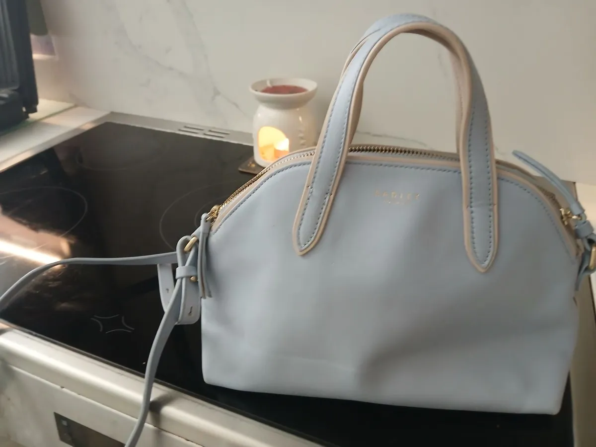 Handbag