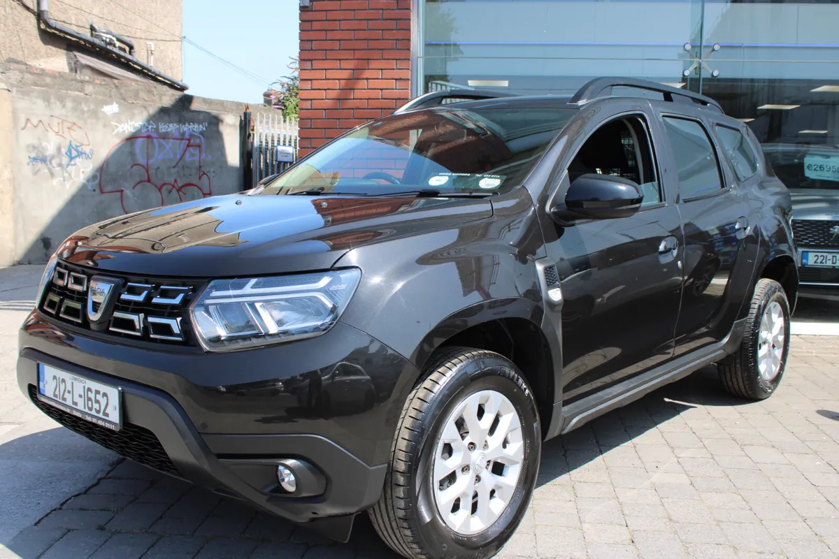 DACIA DUSTER 1.5DCI - 6SPD - COMMERCIAL - COMFORT - Image 3