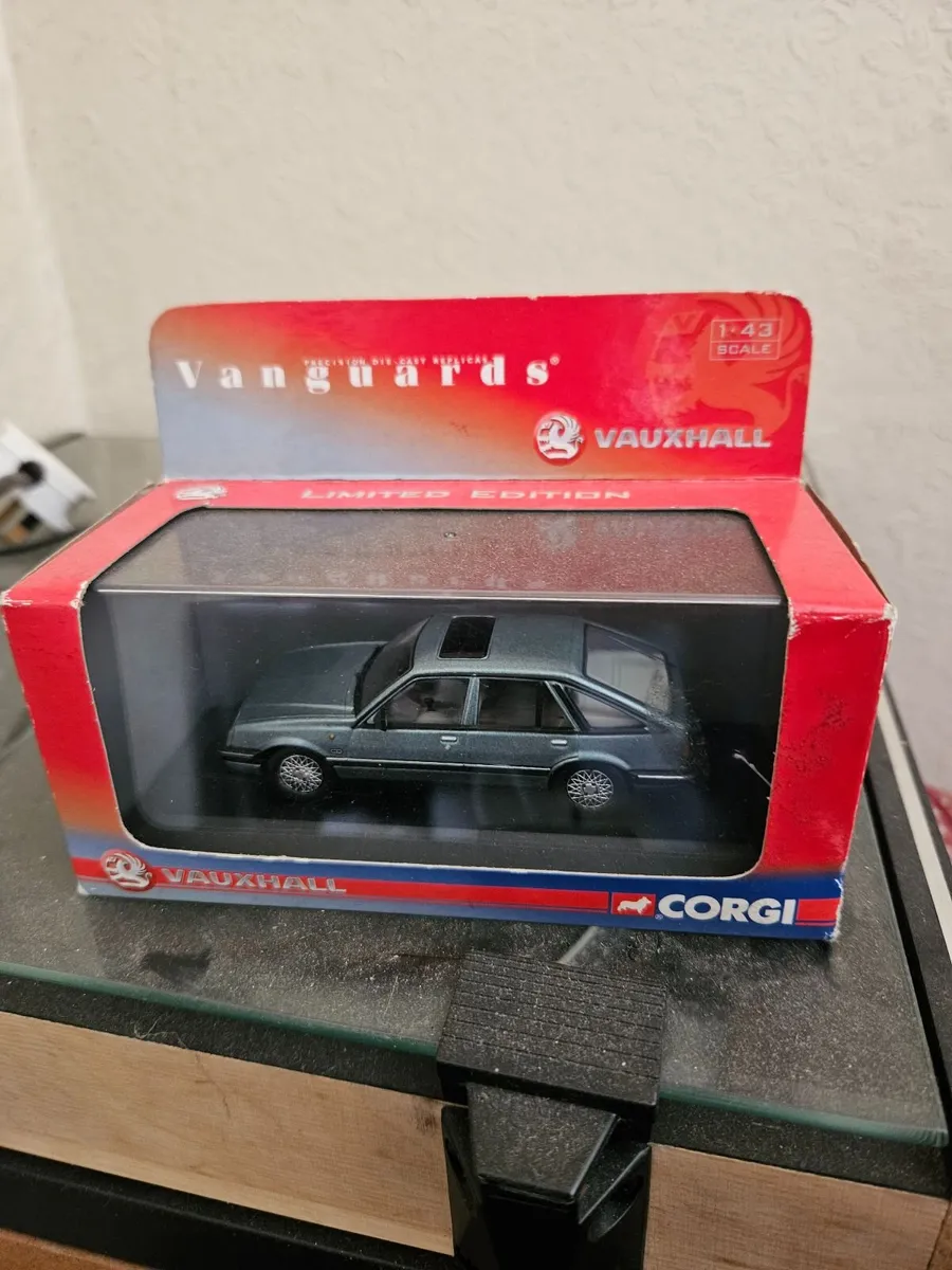 Corgi Vanguards Vauxhall Cavalier - Image 1