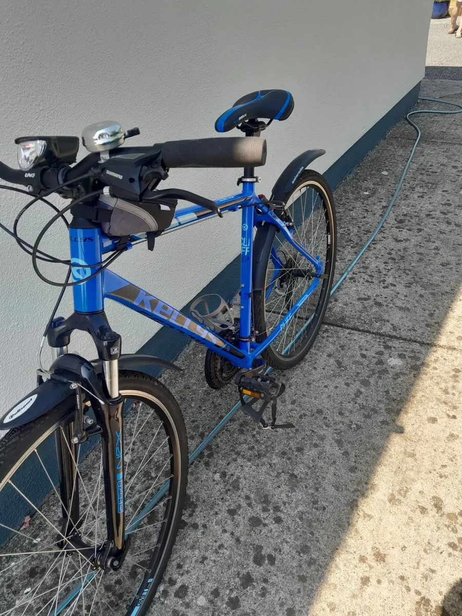 Kelly Hybrid Bike 53cm - Image 1
