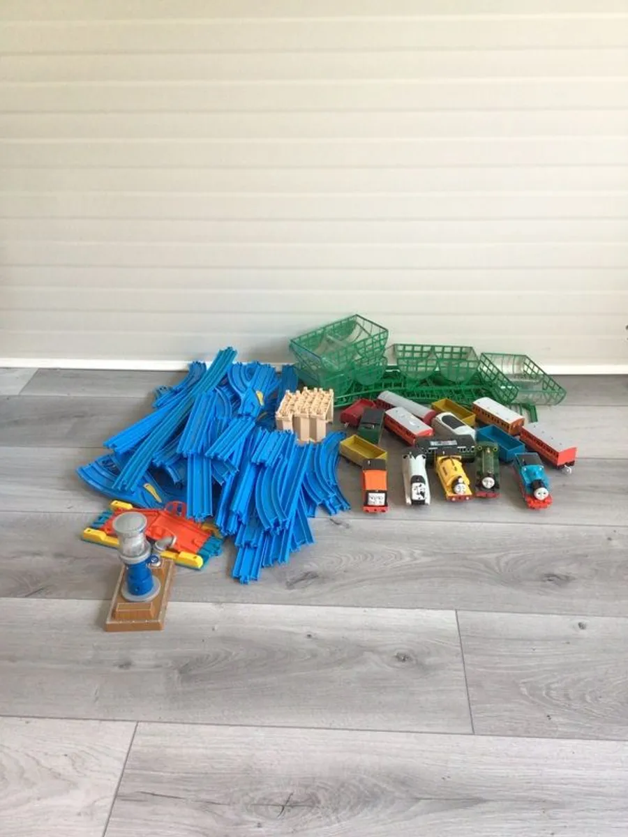 Thomas Train Set - Image 3