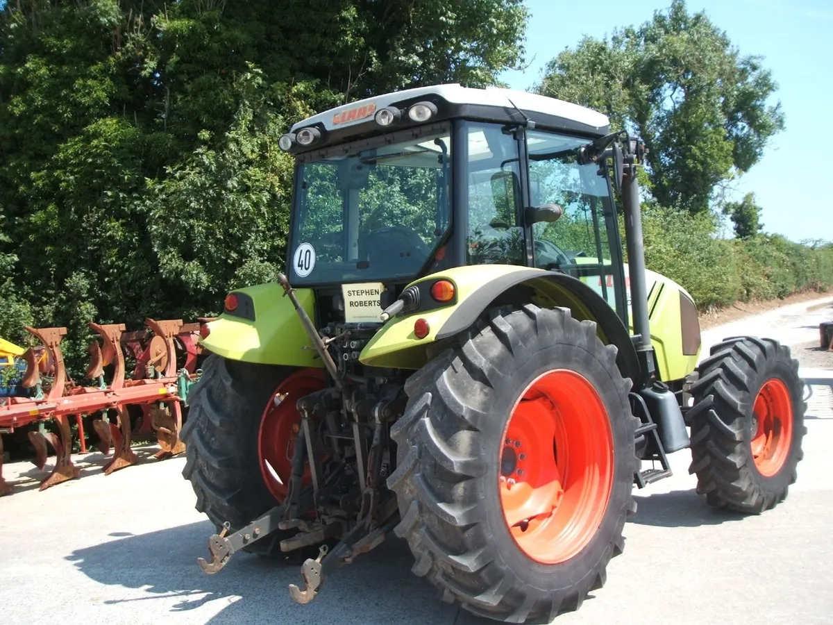 late 2015 Claas 340 Axos - Image 2