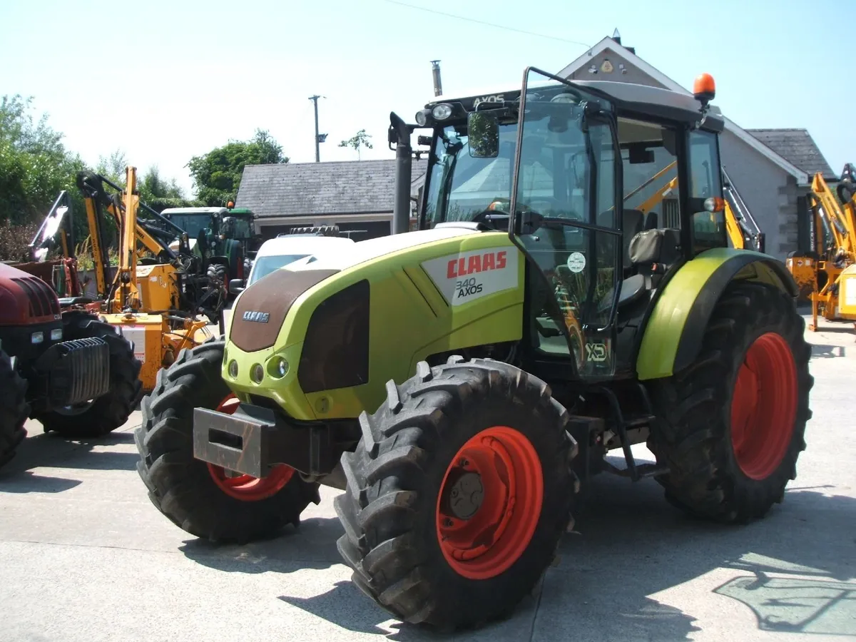 late 2015 Claas 340 Axos - Image 3