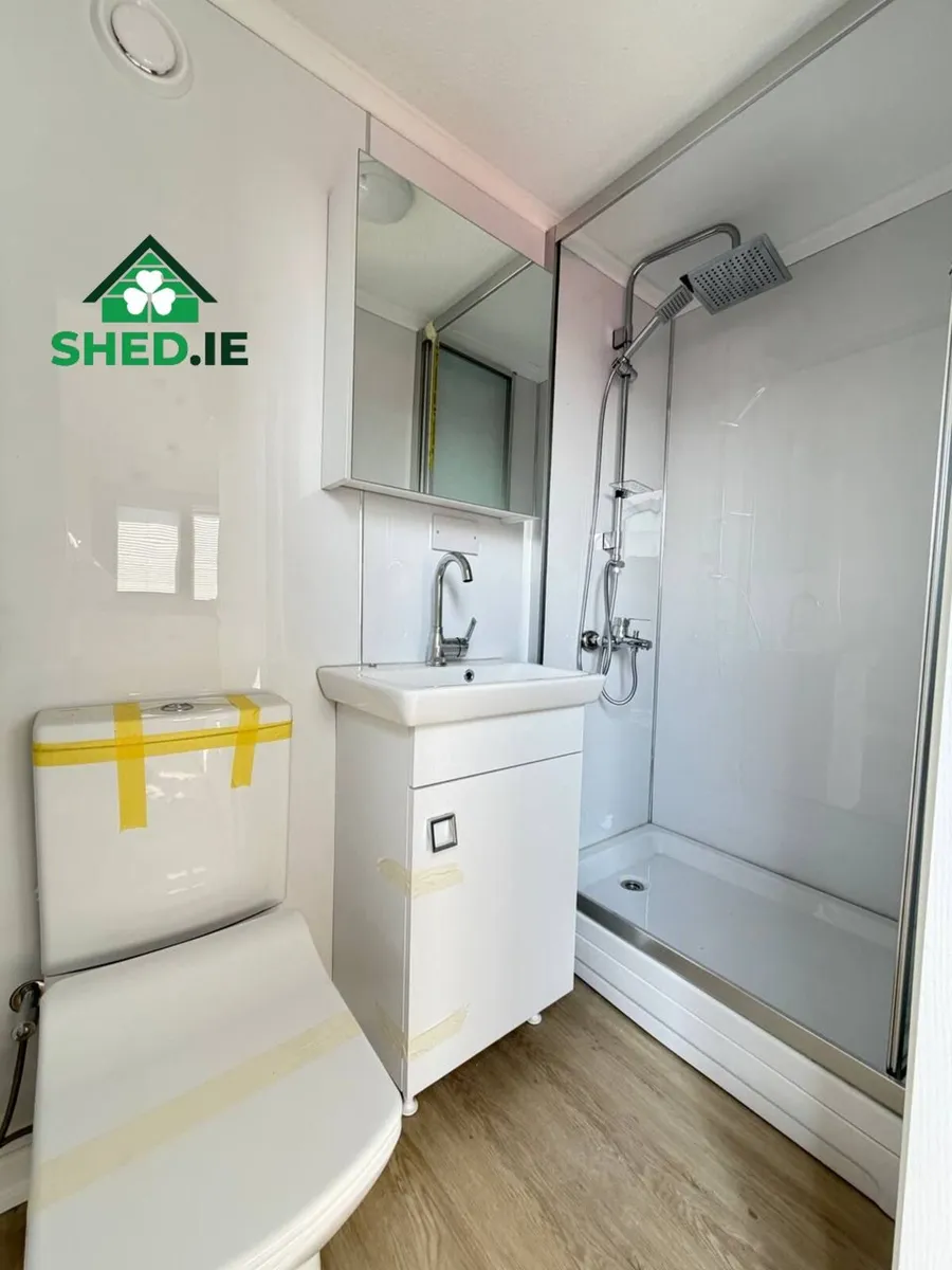 Garden room, guest house, Airbnb units - Image 2