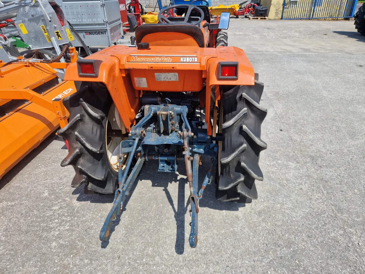 Kubota B1 16 - Image 4