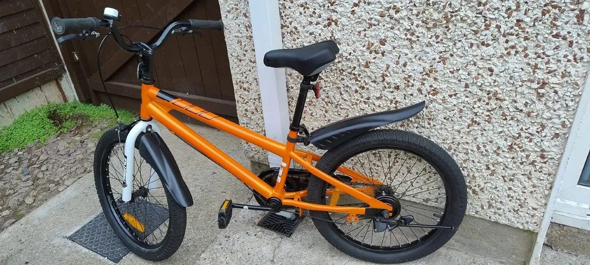 Kids bike "Royal Baby" 20inch barely used - Image 2