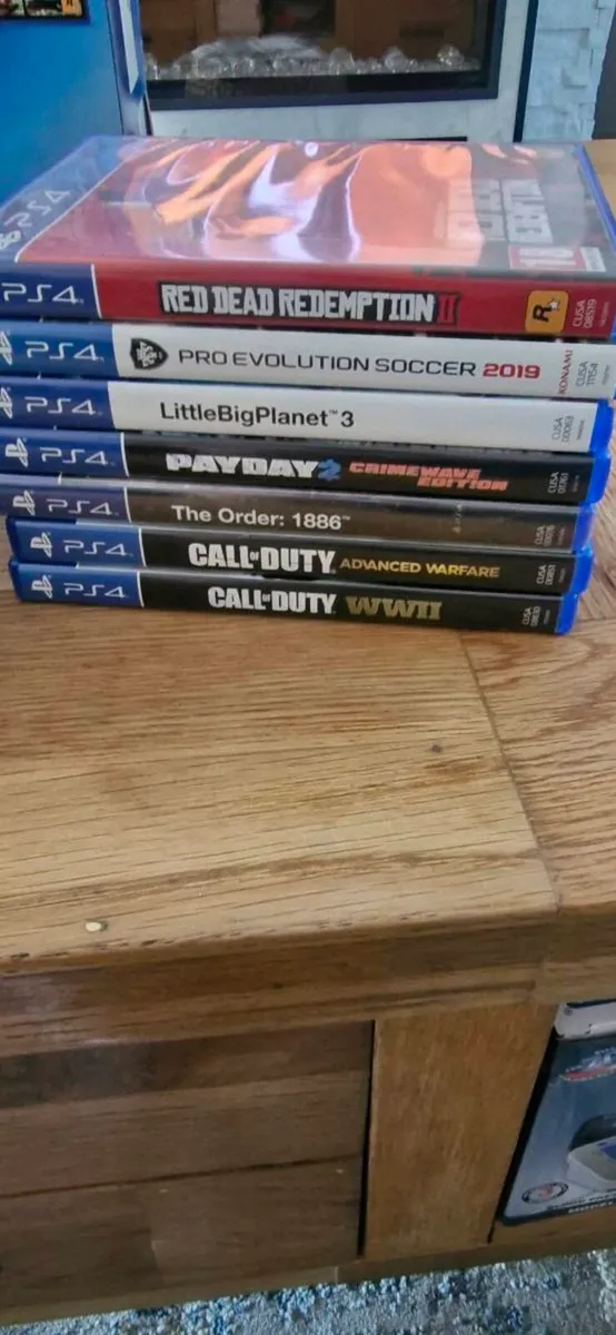 Playstation 4 - Image 2