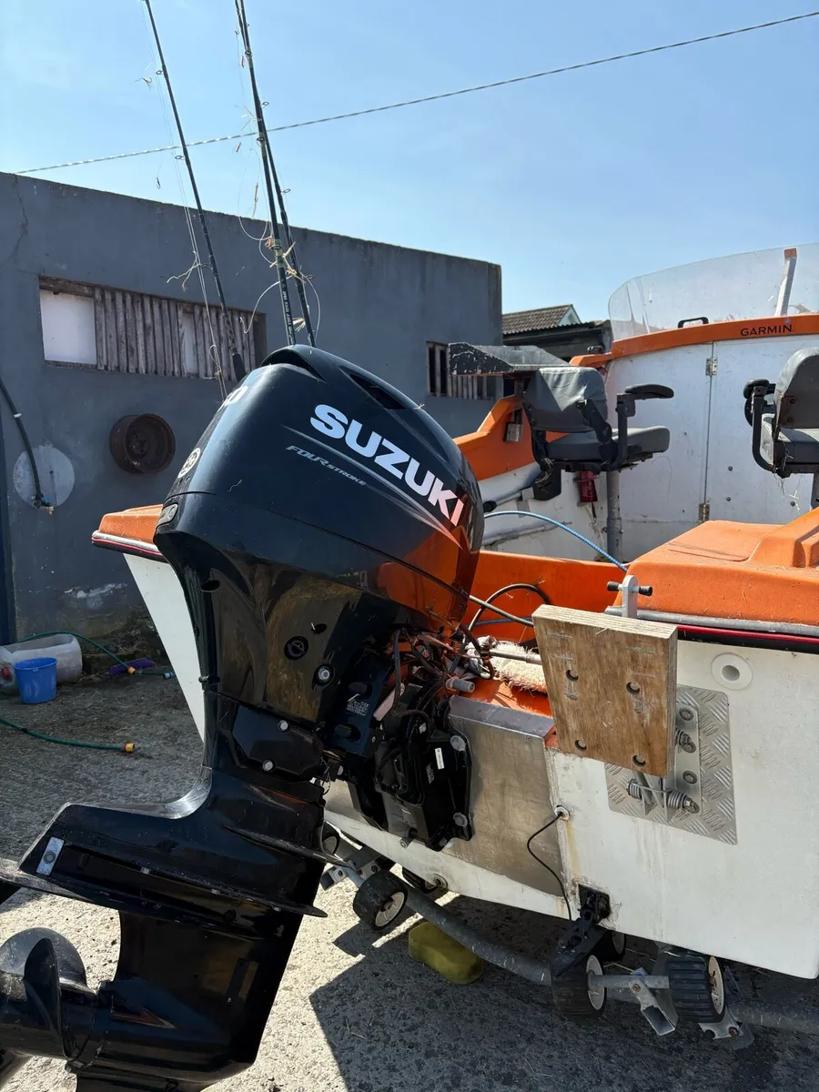 Fishing Boat - 18ft - Image 2