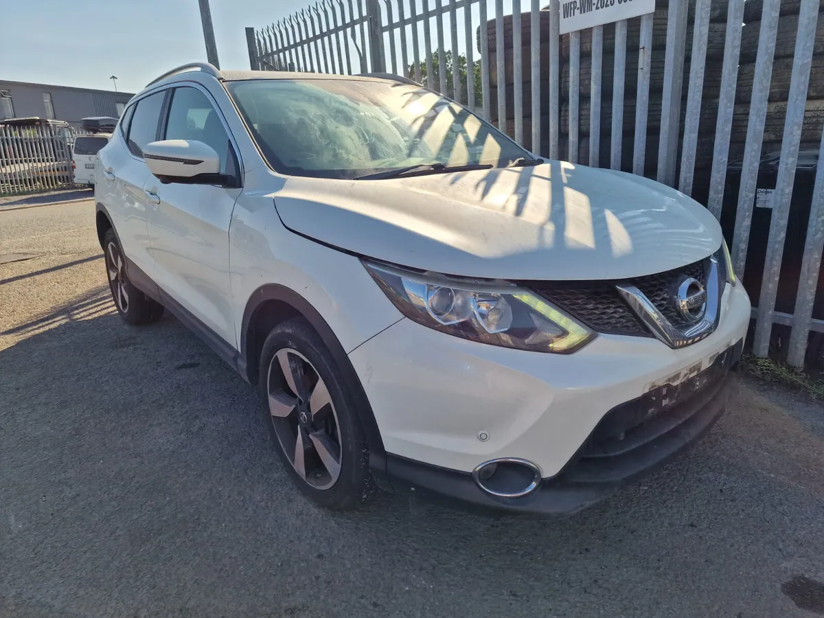 15 NISSAN QASHQAI  1.2 P TURBO FOR BREAKING - Image 3