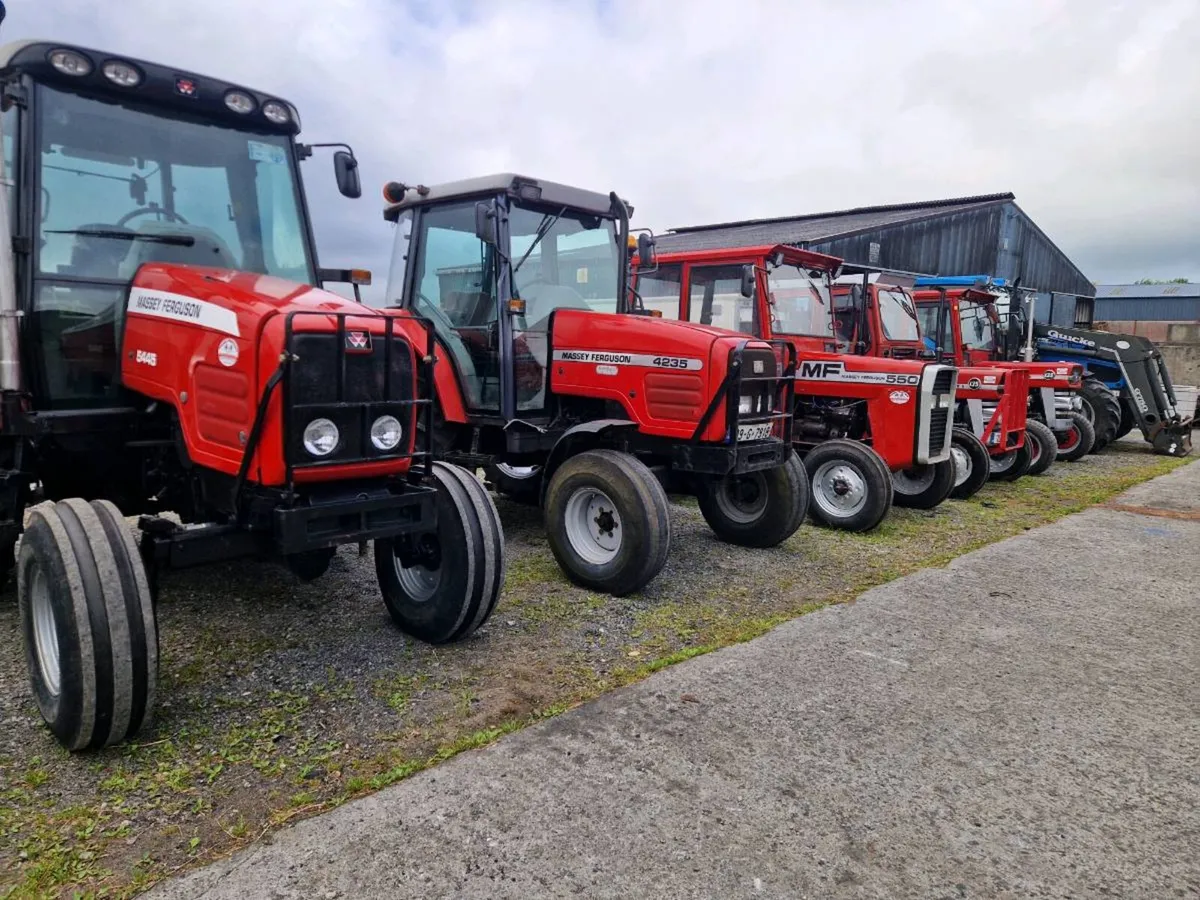 Selection of tractors - Image 3
