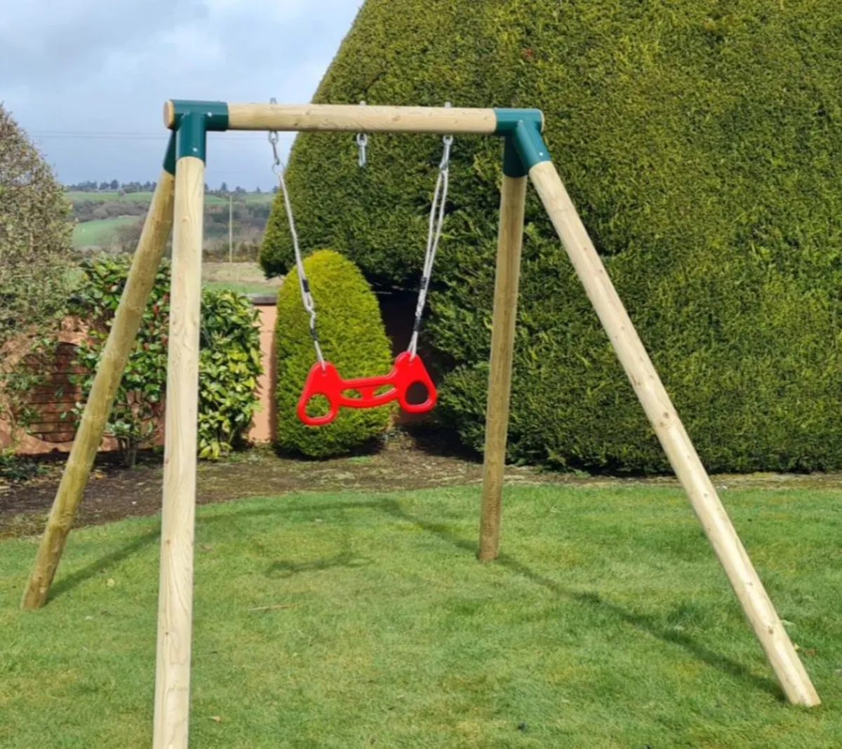 Trapeze Bar Pull Up Gym Rings – Red - Image 3