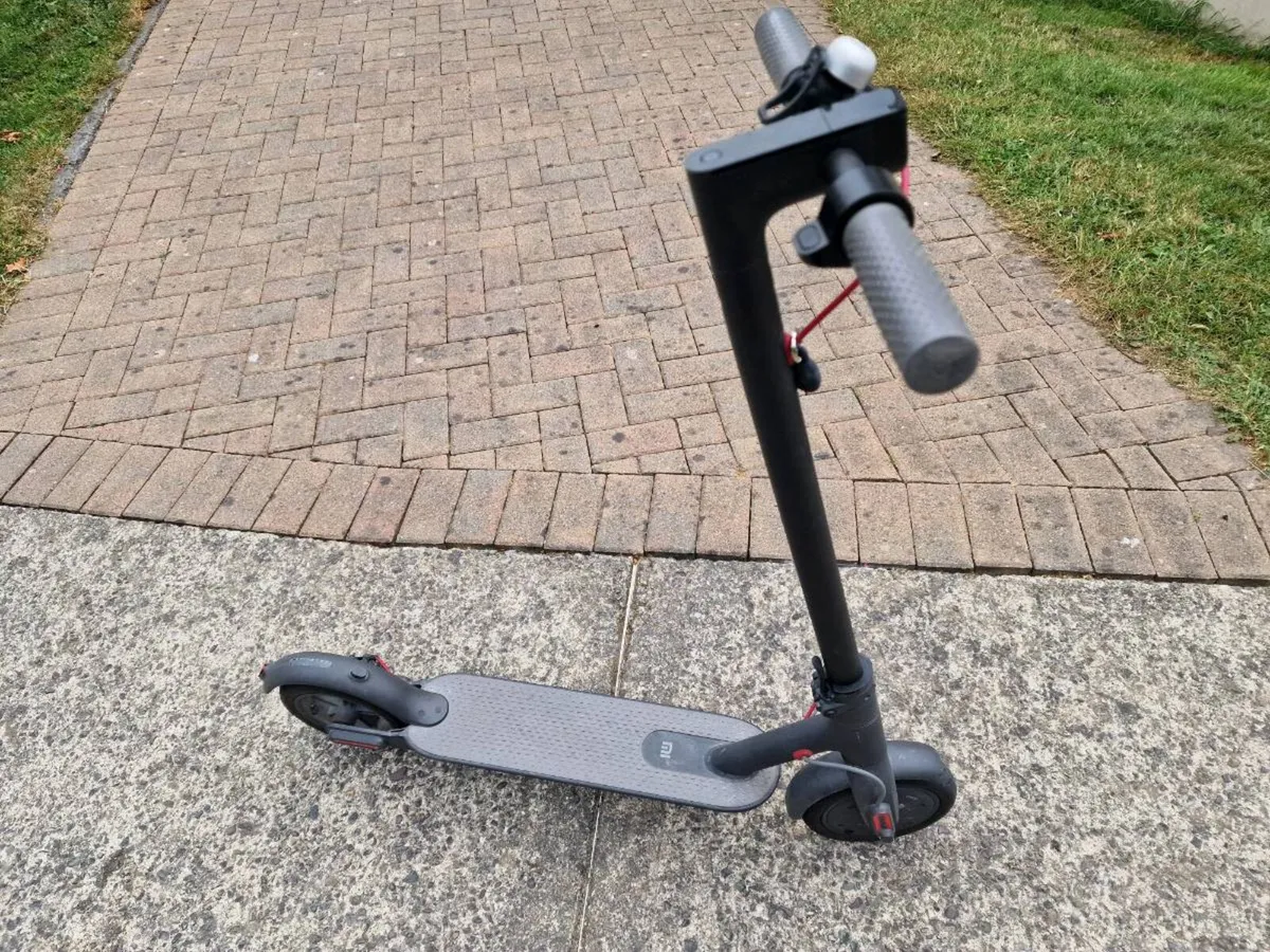 Xiaomi electric scooter - Image 3