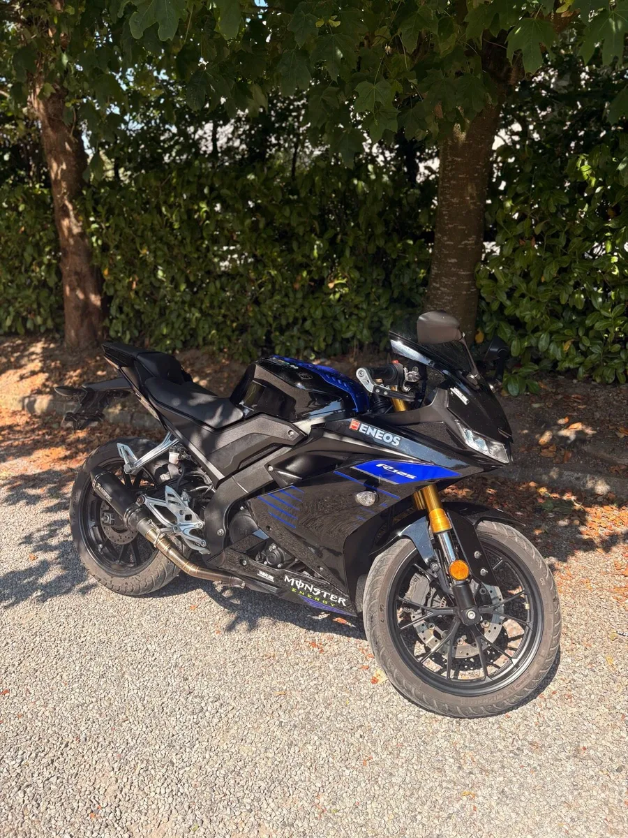 Yamaha YZF R125 - Image 1