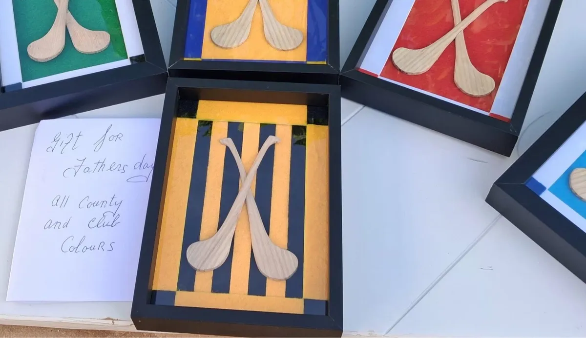 Hand made hurles in frame - Image 2