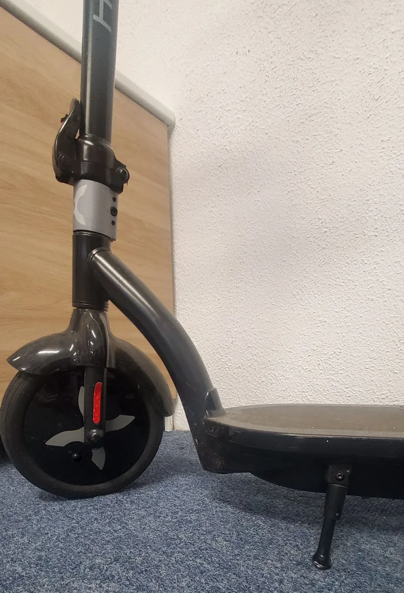 Electric Scooter - Image 3