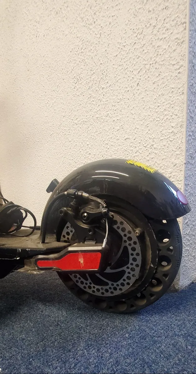 Electric Scooter - Image 4