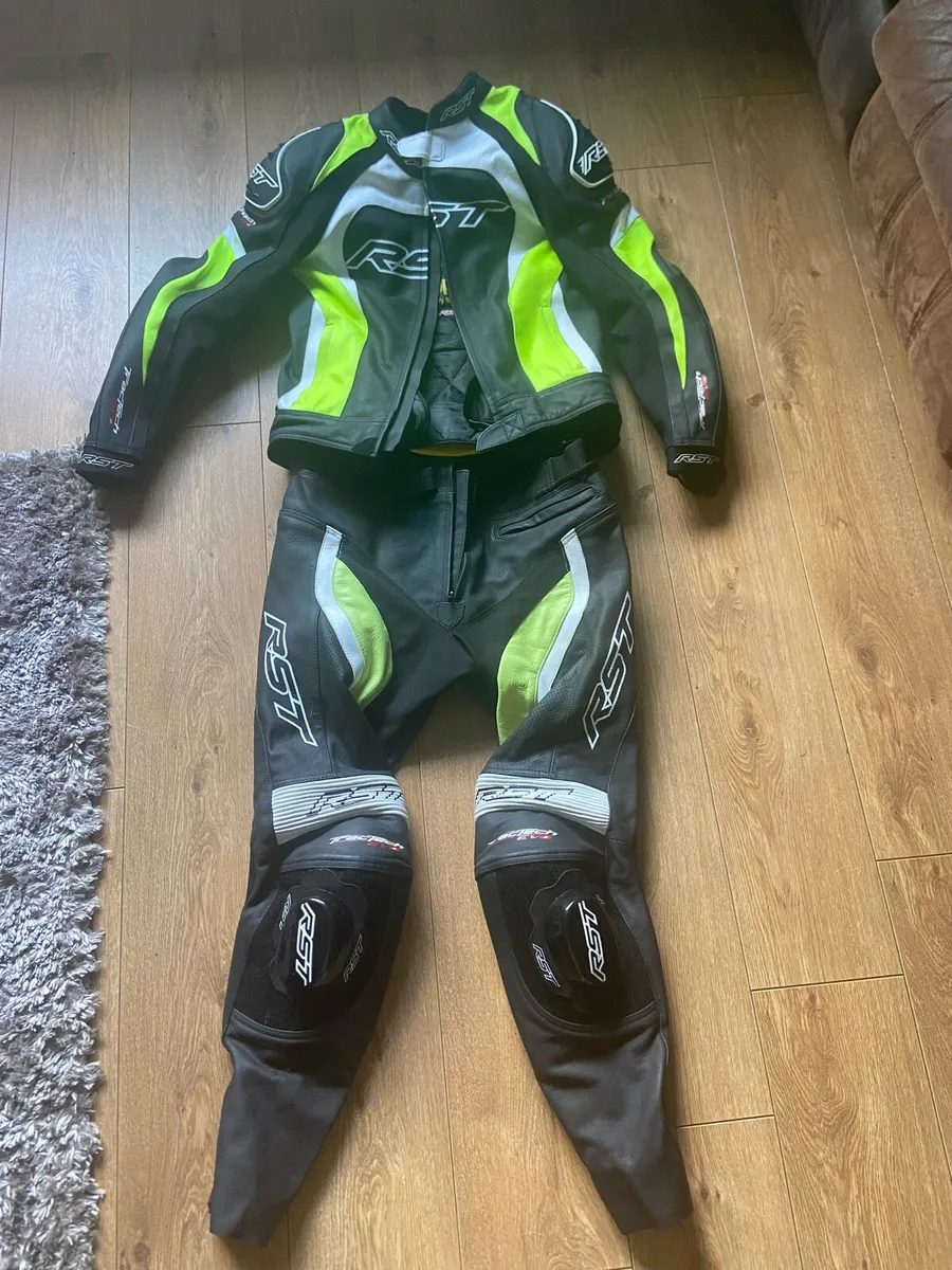 RST TracTech Evo II 2-Piece Leather Suit - Image 1