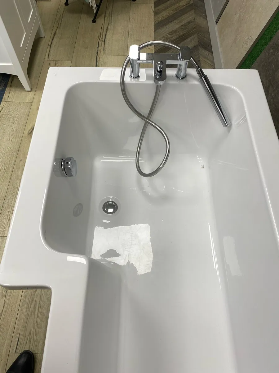 L-Shape shower bath - Image 4