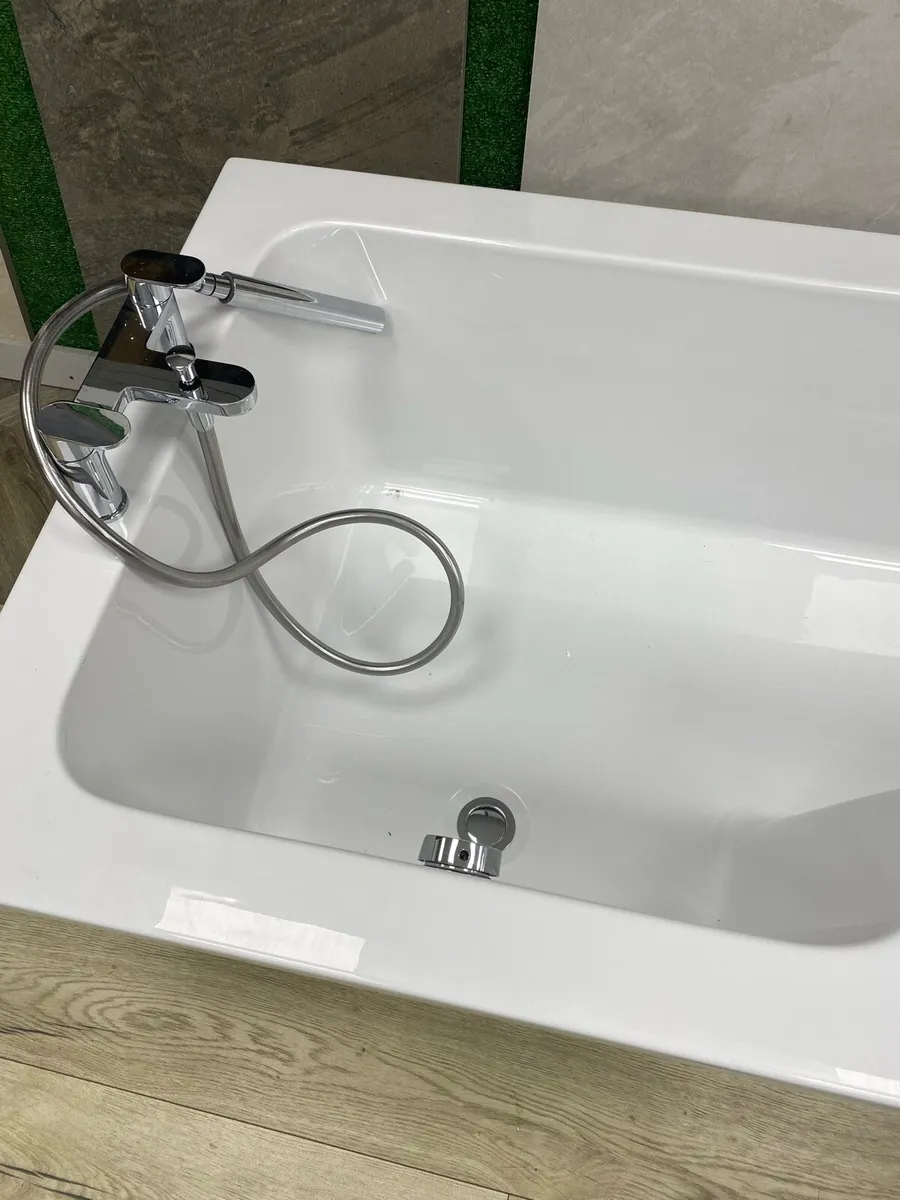 L-Shape shower bath - Image 3