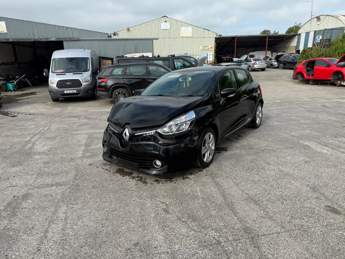 2014 Renault Clio 1.5 DCI - Image 2