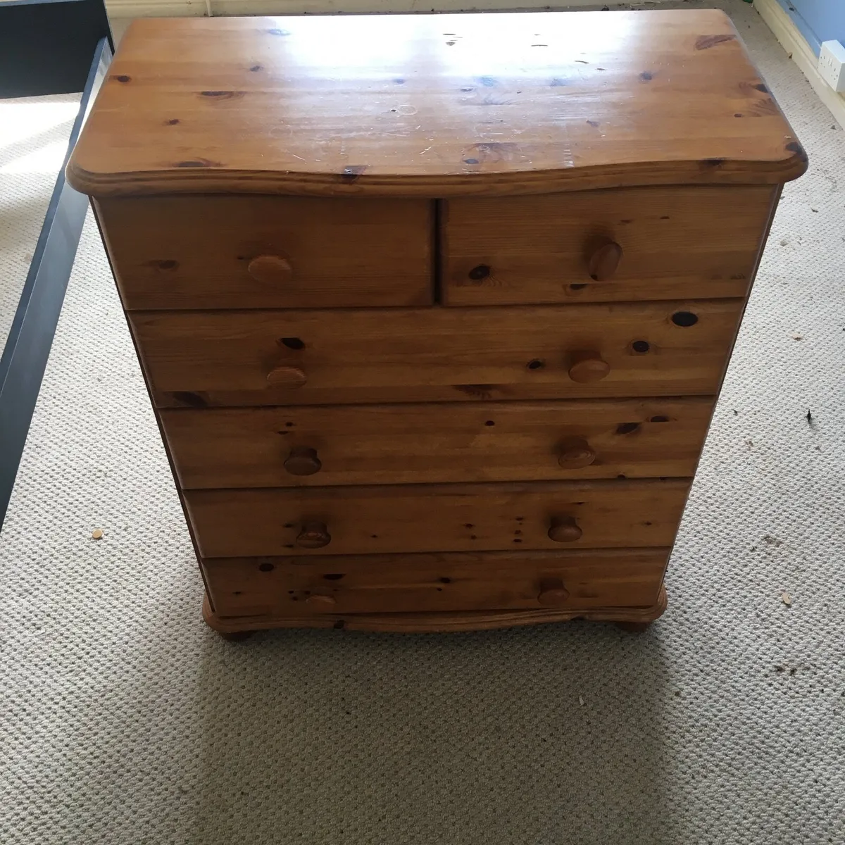 chest of drawers - Image 1